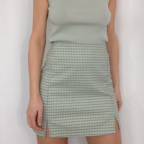 BRANDY MELVILLE Plaid Cara Mini Skirt - Picture 1 of 7